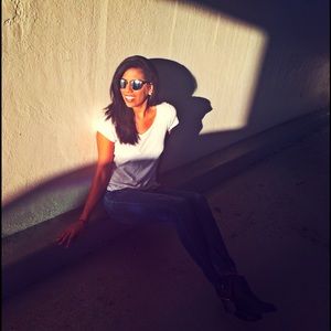 Meet your Posher, Destiny