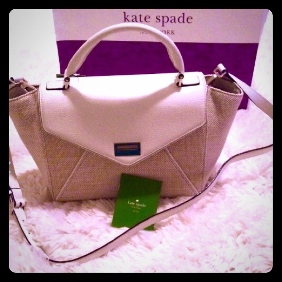 kate spade Handbags - 🎉SOLD🎉 KateSpade Leather/Fabric Bag