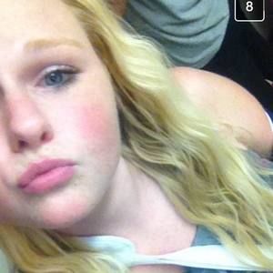 Meet your Posher, Kendra