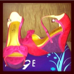 6 1/2 Wedges Pink Purple Wedges