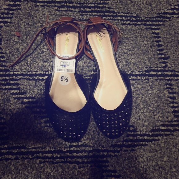 Dollhouse Shoes - Flats
