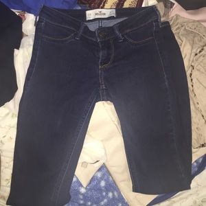 Hollister jeans ❗️great price ❗️make an offer 😊