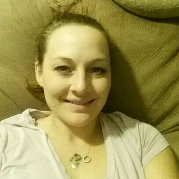 Meet your Posher, Jacki - Picture 1 of 1