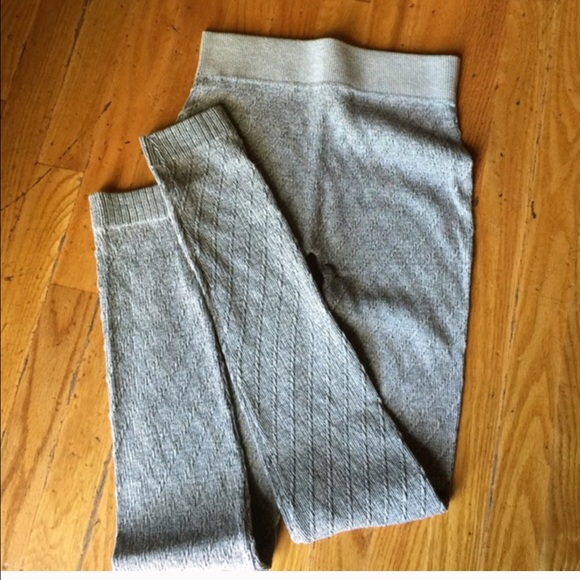 Sweater knit Textured leggings RESTOCKED - Picture 3 of 4