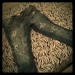 Ripped skinny jeans,juniors