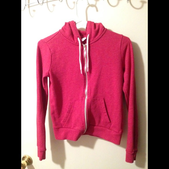 H&M RED HOODIE RESERVED