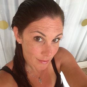 Meet your Posher, Jenifer