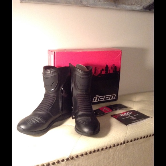 Motorcycle Riding Boots. - Icon Reign black