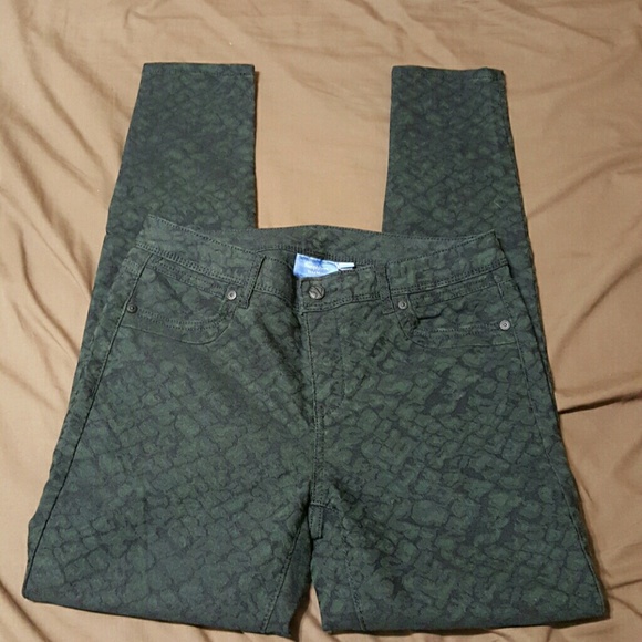 Vera wang skinny leg green and black pants