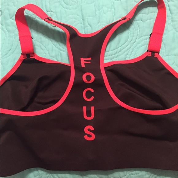 Sports bra 36ddd