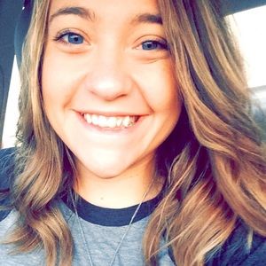 Meet your Posher, Ashlee