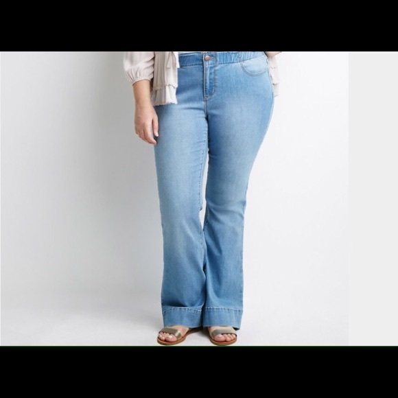 Lightwash elastic waist flare jeans sz 20