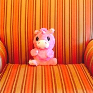 Meet your Posher, Hope