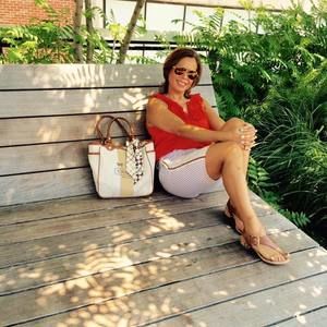 Meet your Posher, Mariela