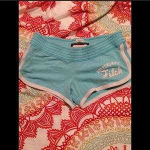 ABERCROMBIE & FITCH SHORTS