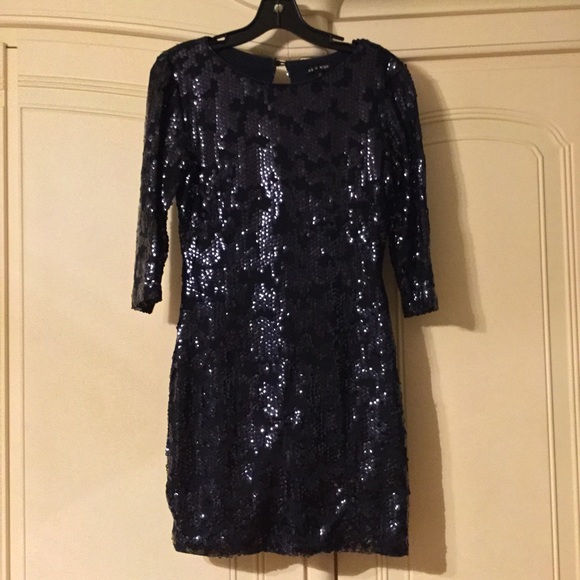 Navy Blue Sequined Cocktail Dress $ reduced ‼️ - Picture 1 of 4