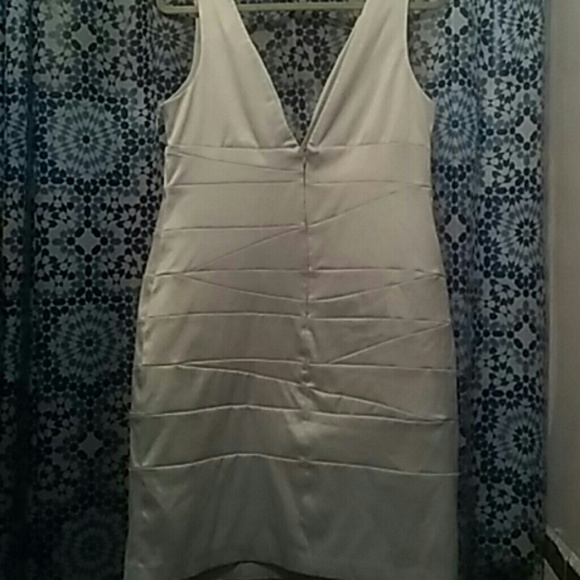 Dress - Picture 2 of 2