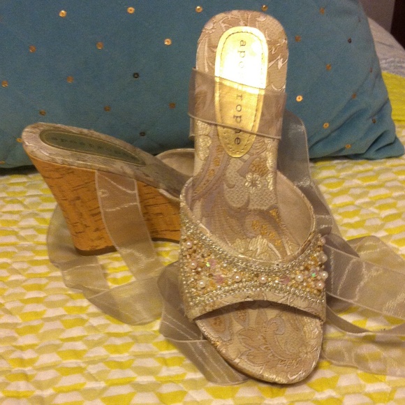 Wedges - Picture 3 of 4