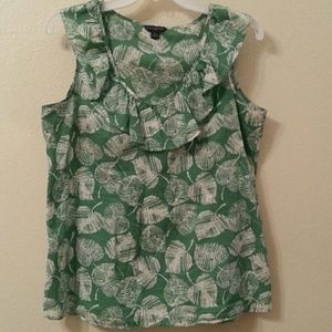 Banana Republic Sleeveless Ruffled Top