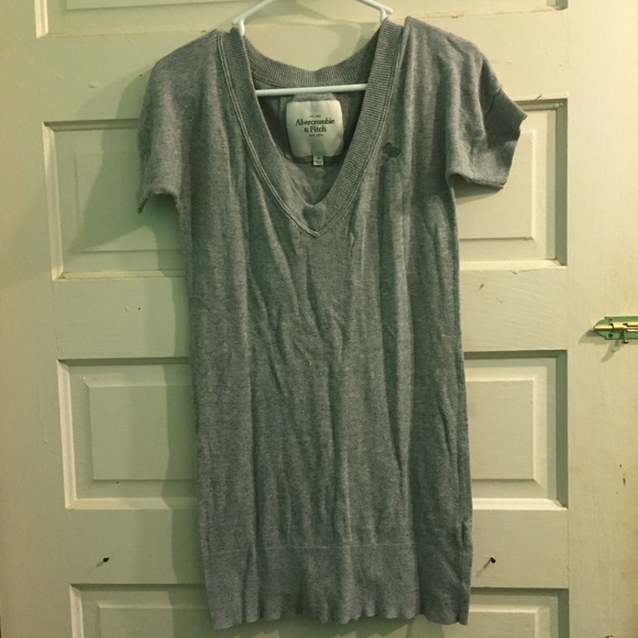 Abercrombie & Fitch top