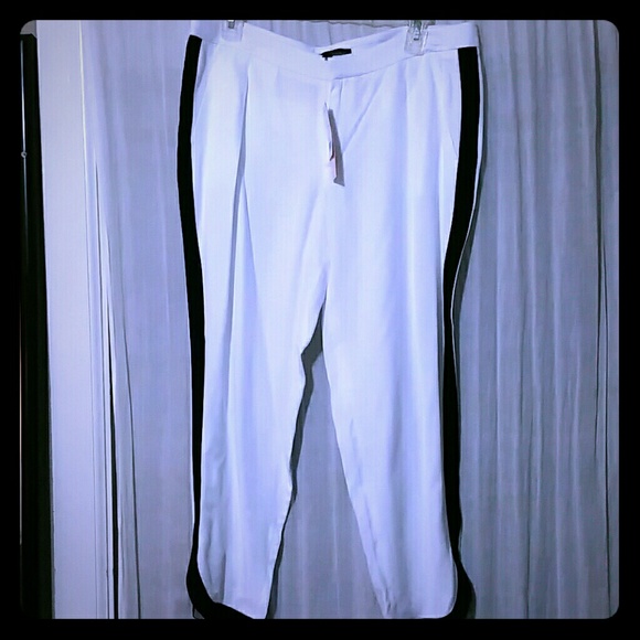Banana Republic (Black & White Classy Pants)