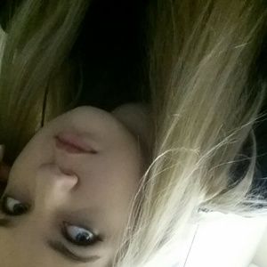 Meet your Posher, Alayna