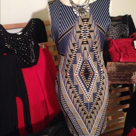 Geometric Print Blues- blacks - PRICE DROP🎉💃🏻