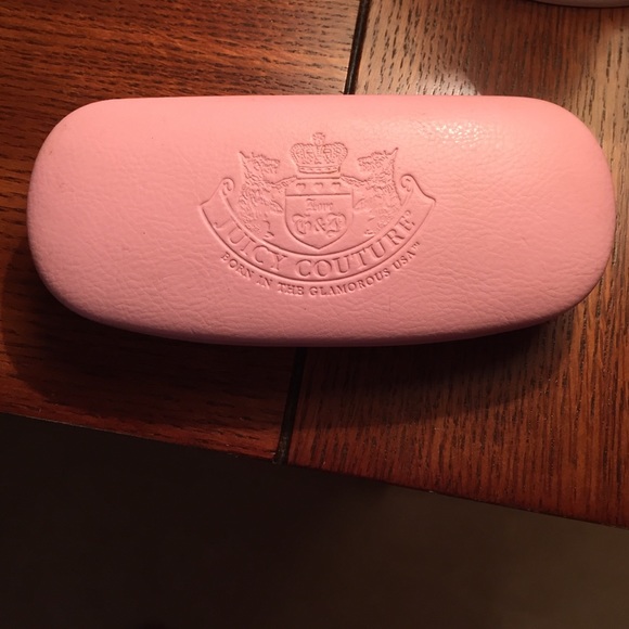 Juicy couture glasses case