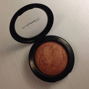 MAC Warm Soul mineralize blush