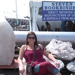 Meet your Posher, Elisa