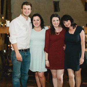 Meet your Posher, Katie