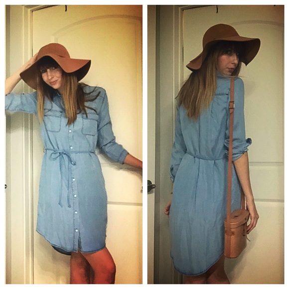 HOST PICK! C&C California denim shirt dress