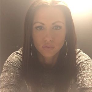 Meet your Posher, Tara