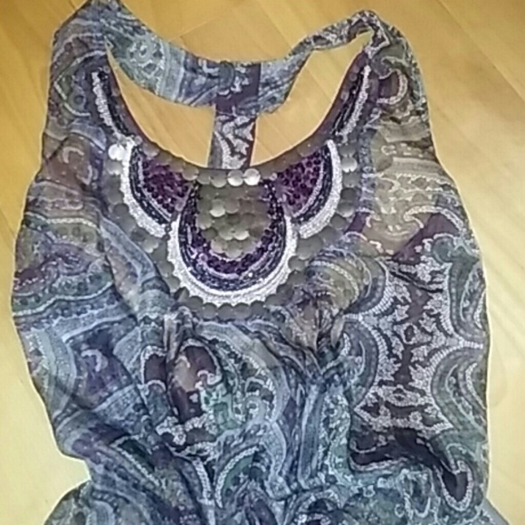 Detailed top - Picture 2 of 4