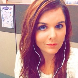 Meet your Posher, Dana