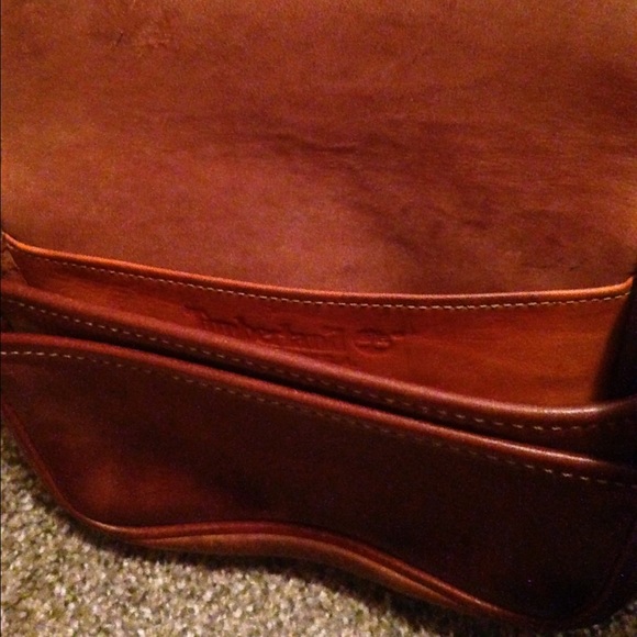 Vintage purse from the early 90's. *SOLD* - Picture 2 of 4