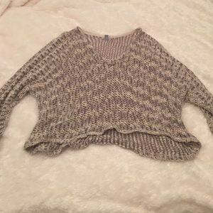 similar to hole cardigan