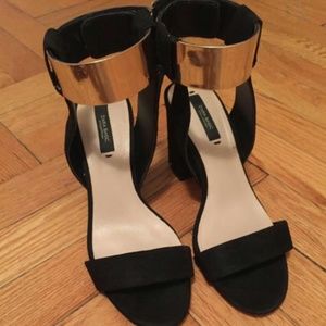 Black heel