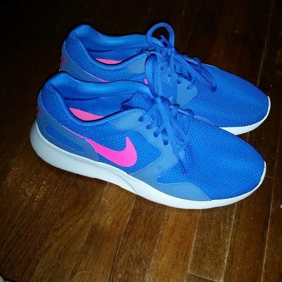 Nike roshe sneaker