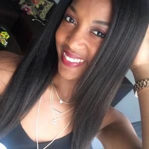 Meet your Posher, Charlika