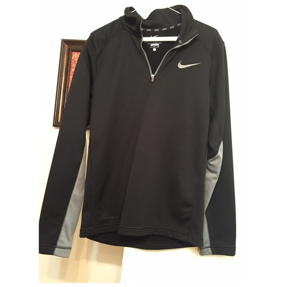 Nike sweater