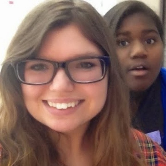 Meet your Posher, Anessa