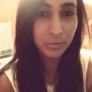 Meet your Posher, Mel