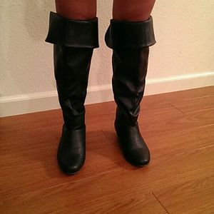 Black boots
