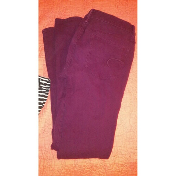 American eagle maroon jeggings