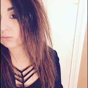 Meet your Posher, Victoria