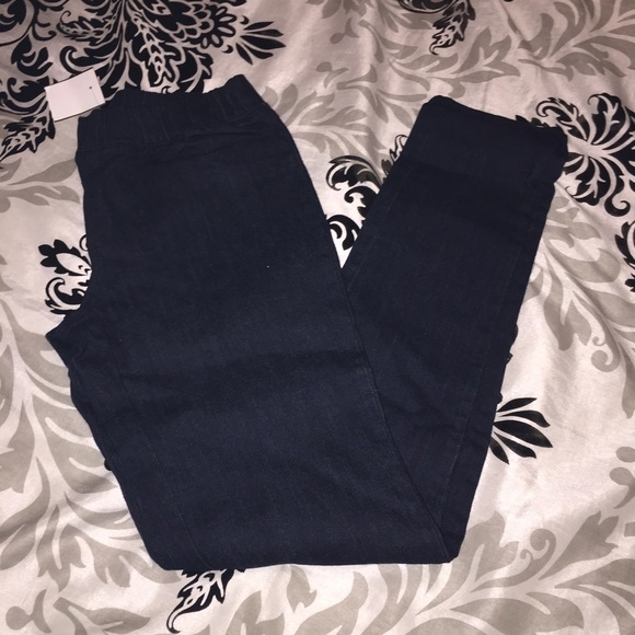 NWT Dark denim Jeggings