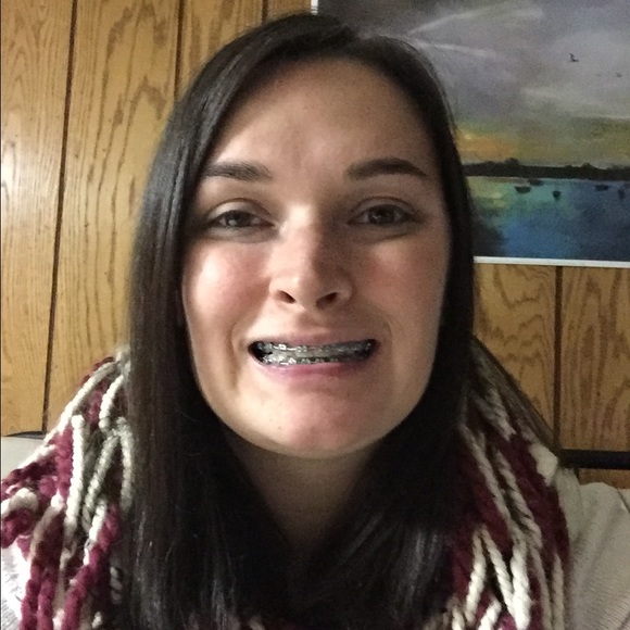 Meet your Posher, Dawn - Picture 1 of 1