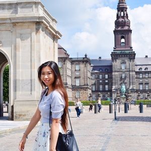 Meet your Posher, Ashley