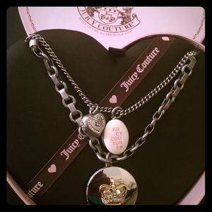 Juicy Couture necklace 💕